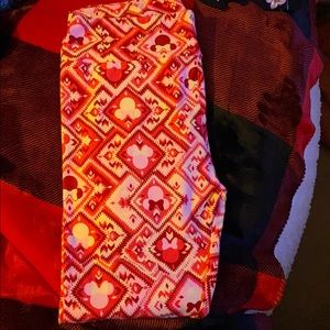 Brand new TC Minnie Mouse lularoe leggings